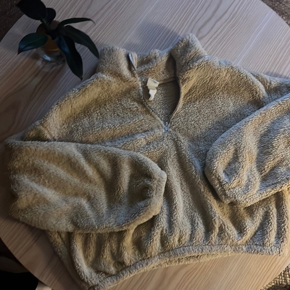 H&M Sherpa Half Zip - Picture 1 of 3
